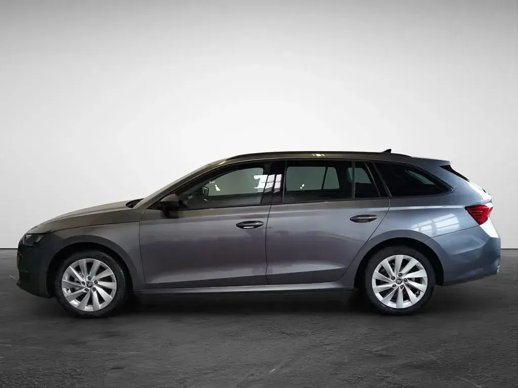 Gebraucht Skoda Octavia Selection 150 PS (110 kW) 2025 Grau (graphitegrau metallic) Kombi