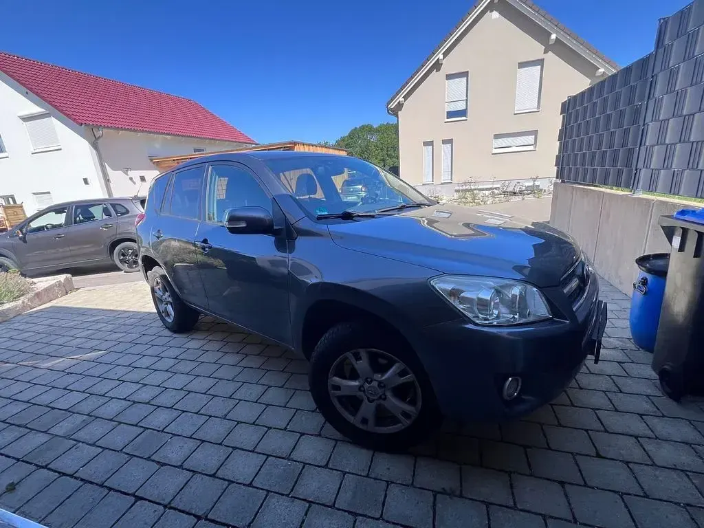 Gebraucht Toyota RAV4 Sol 150 PS (110 kW) 2009 Grau SUV