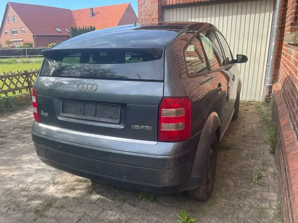 Gebraucht Audi A2 110 PS (80 kW) 2003 Grau Kleinwagen
