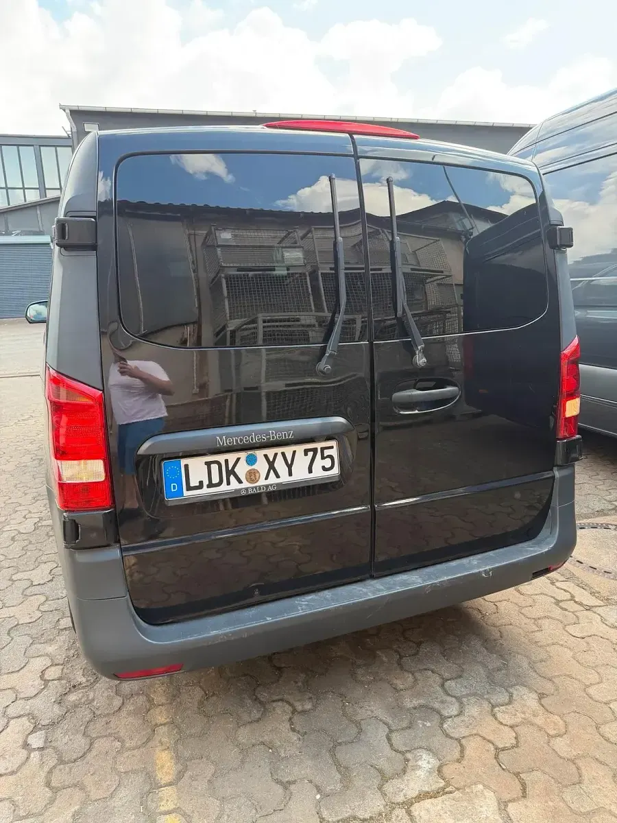 Gebraucht Mercedes Vito 160 PS (117 kW) 2018 Schwarz Van