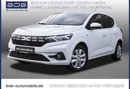 Weiß Gebraucht 2024 Dacia Sandero Expression Limousine | 16.588 € (Fairer Preis) - Bild 1/4