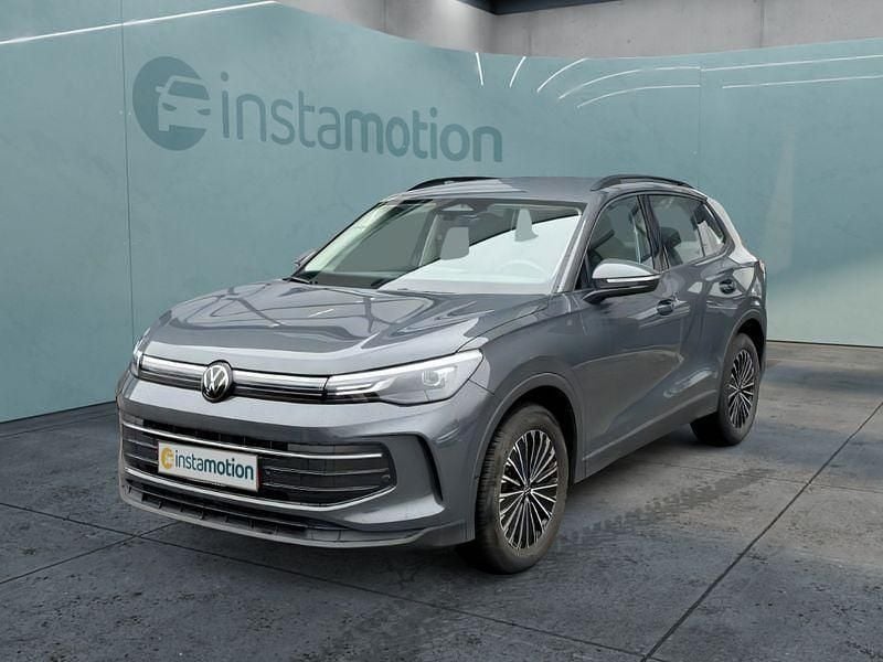 Grau Gebraucht 2024 VW Tiguan SUV | 36.499 € (Fairer Preis) - Bild 1/4