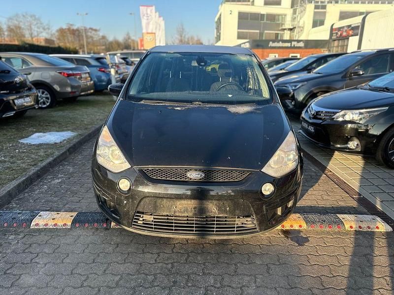 Gebraucht Ford S-MAX Trend 140 PS (102 kW) 2008 Schwarz Van / Kleinbus