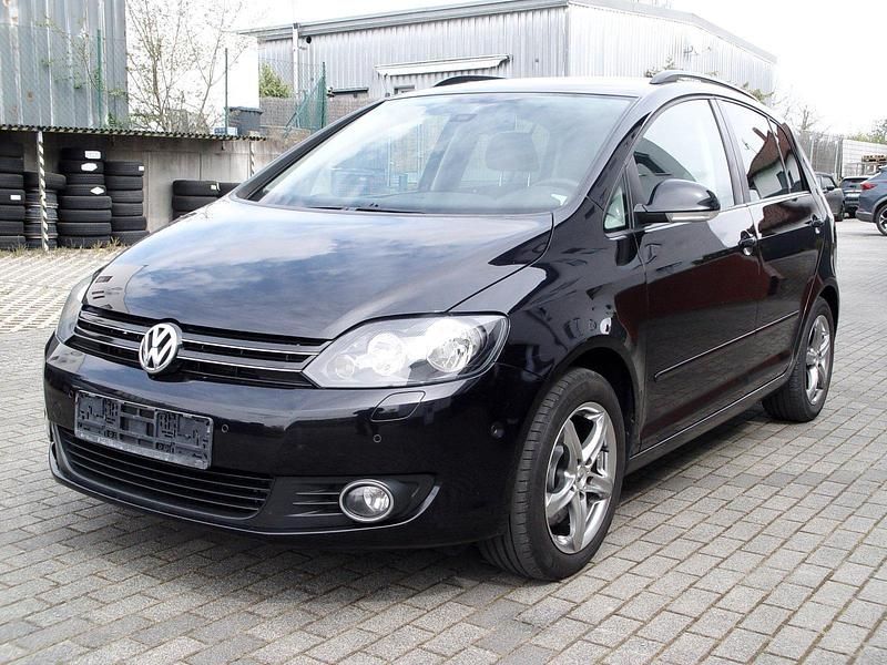 Second-hand VW Golf VI 160 CP (117 kW) 2010 Negru Hatchback