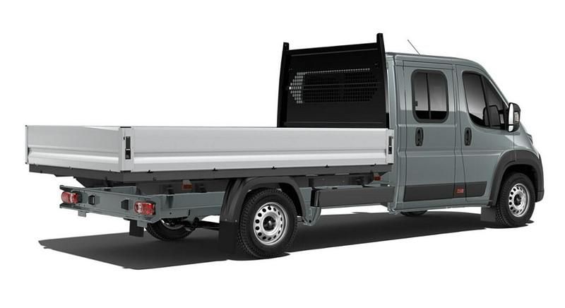 Neu Opel Movano 179 PS (131 kW) 2026 Grau metallic Van