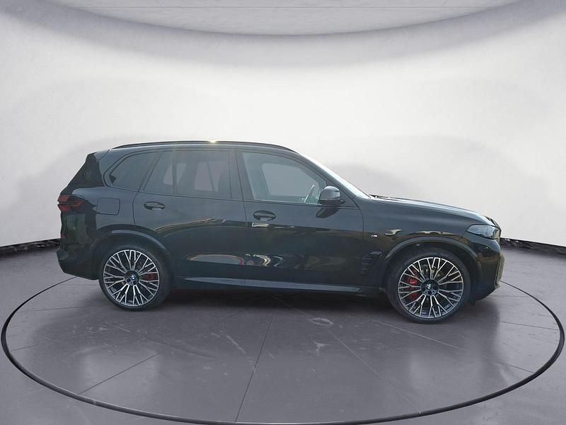 Neu BMW X5 298 PS (219 kW) 2026 Schwarz SUV