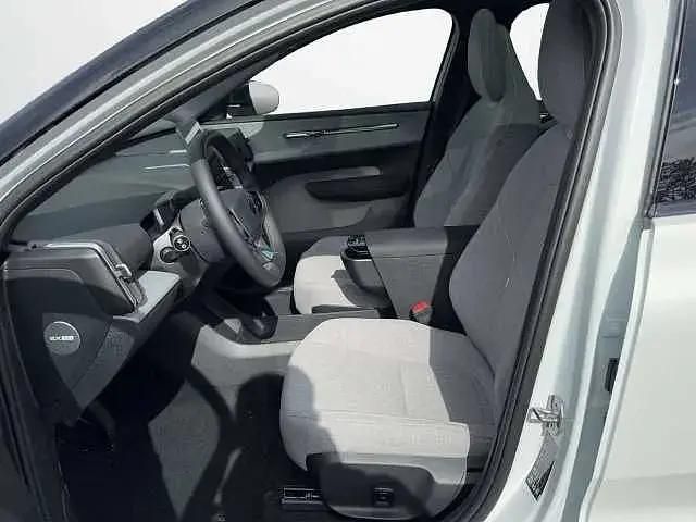 Używany Volvo EX30 Performance 314 kW (428 KM) 2024 Biały SUV