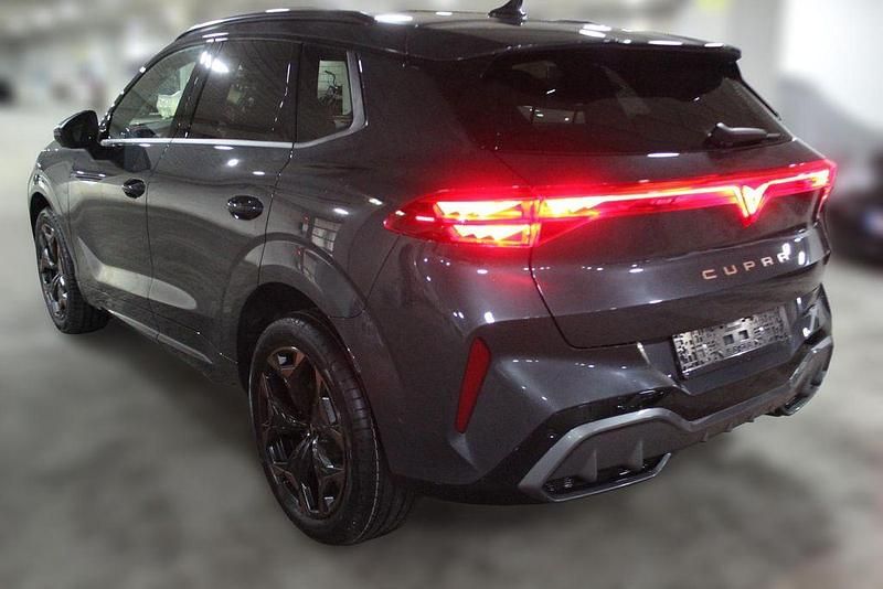 Neu Cupra Terramar VZ 265 PS (194 kW) 2026 Grau SUV