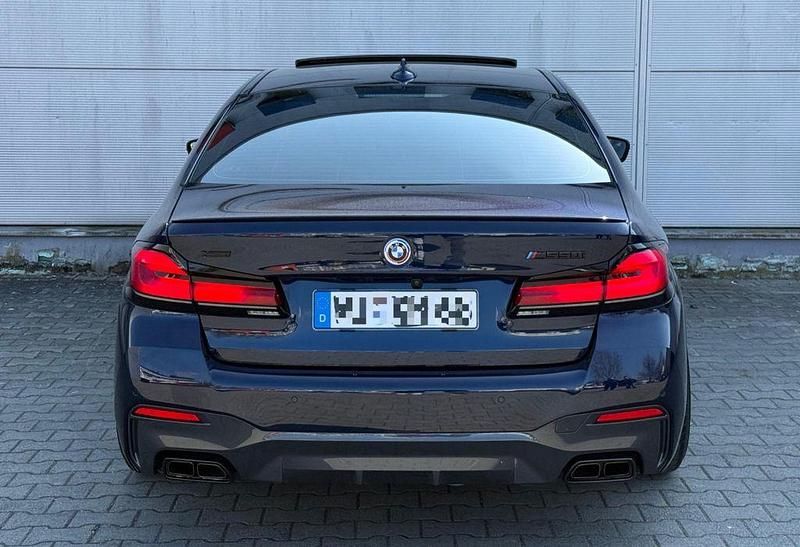 Gebraucht BMW M550 Competition Edition 530 PS (389 kW) 2020 Blau Limousine