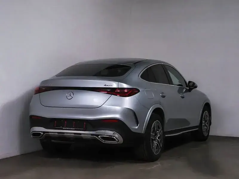 Gebraucht Mercedes GLC450 AMG 367 PS (269 kW) 2023 Hightechsilber (metallic) SUV