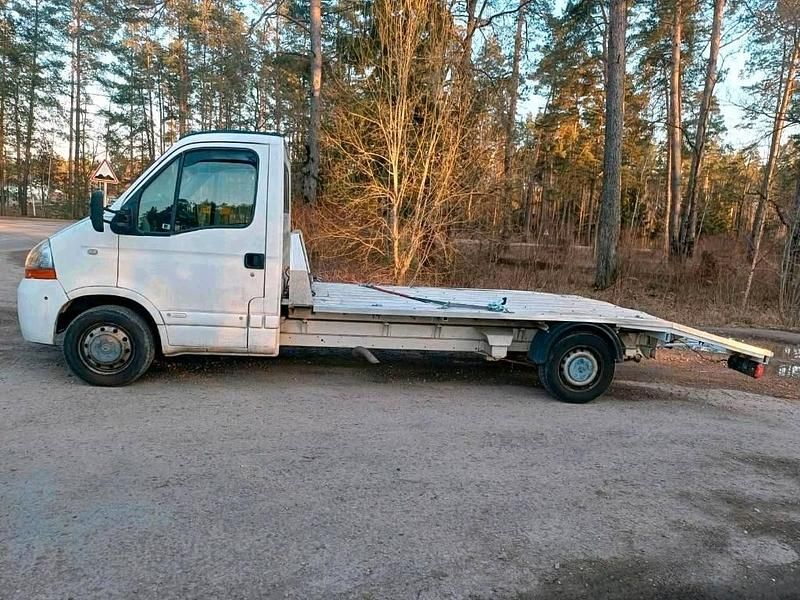 Second-hand Renault Master 160 CP (117 kW) 2007 Alb