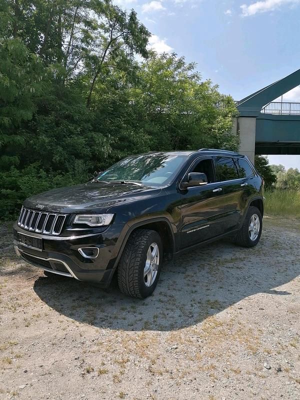 Schwarz Gebraucht 2015 Jeep Grand Cherokee Limited SUV | 17.500 € (Superpreis) - Bild 1/4