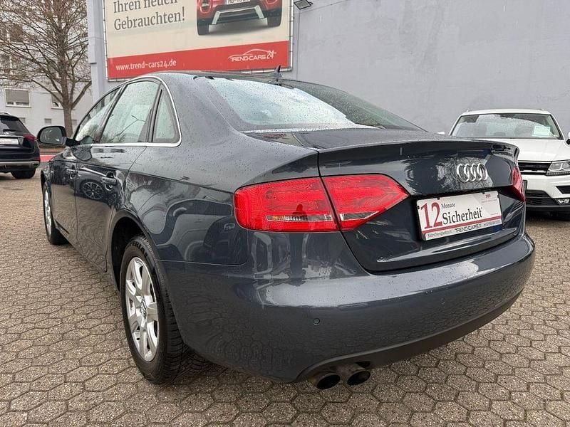 Gebraucht Audi A4 Ambiente 120 PS (88 kW) 2008 Grau Limousine
