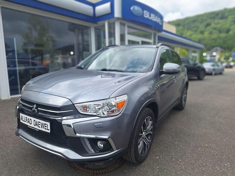 Grau Gebraucht 2017 Mitsubishi ASX SUV | 13.980 € (Etwas zu teuer) - Bild 1/4