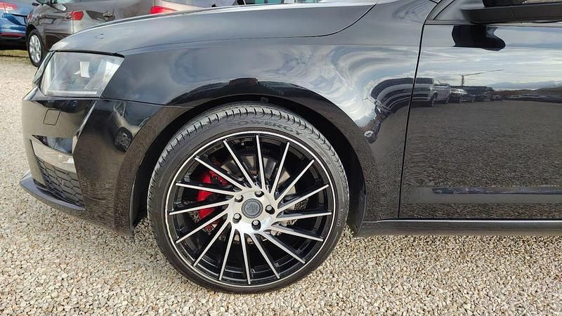 Gebraucht Skoda Octavia RS 184 PS (135 kW) 2016 Schwarz Kleinwagen