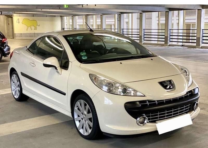 Gebraucht Peugeot 207 Sport 120 PS (88 kW) 2008 Beige Cabrio