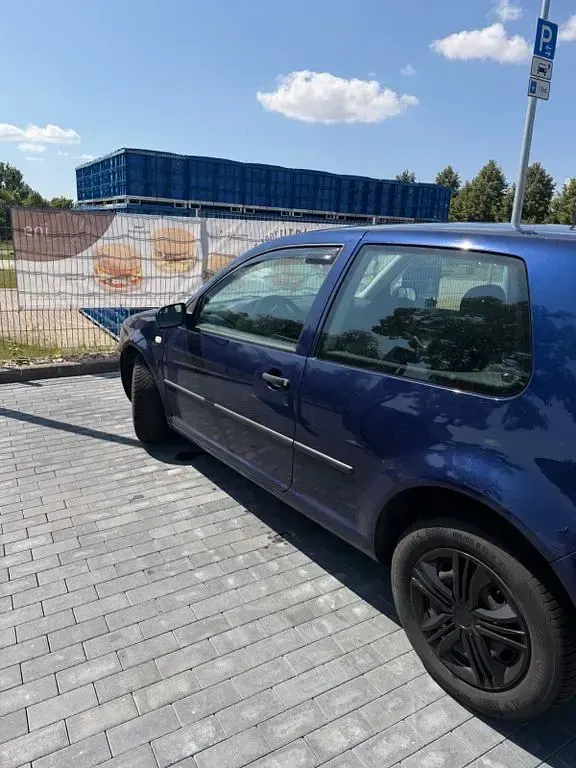 Gebraucht VW Golf IV Basis 75 PS (55 kW) 2000 Blau Limousine