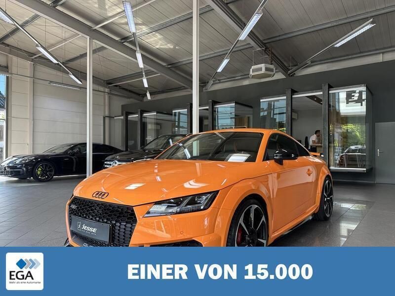 Orange Gebraucht 2023 Audi TT RS Ambiente Coupé | 65.780 € (Etwas zu teuer) - Bild 1/4