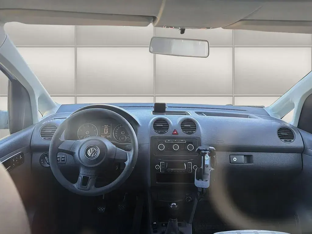 Gebraucht VW Caddy 109 PS (80 kW) 2012 Silber Van / Kleinbus