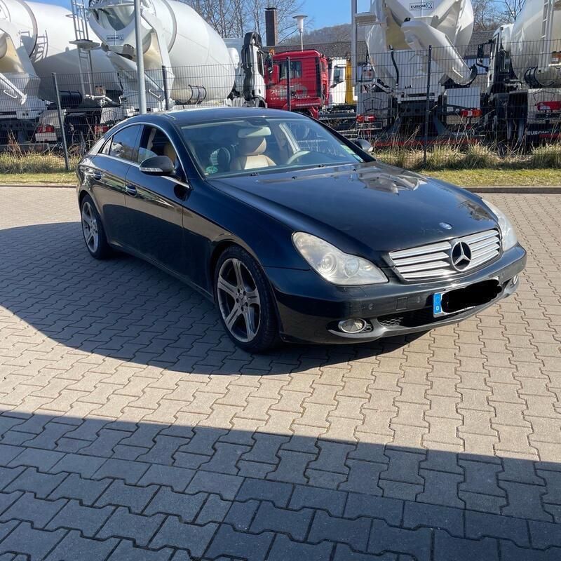 Schwarz Gebraucht 2006 Mercedes CLS320 Limousine | 5.500 € (Guter Preis) - Bild 1/4
