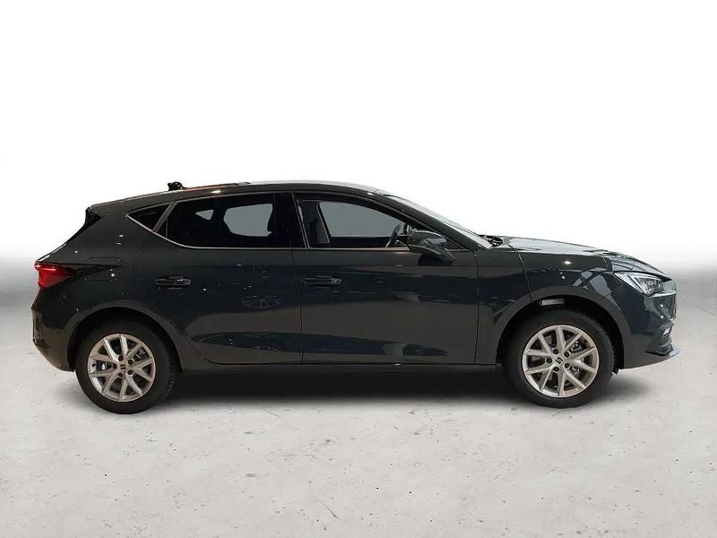 Nuova Seat Leon 116 CV (85 kW) 2025 Blu Berlina