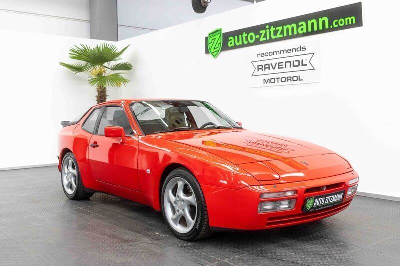 Rot uni Gebraucht 1989 Porsche 944 S2 Coupé | 39.900 € - Bild 1/4