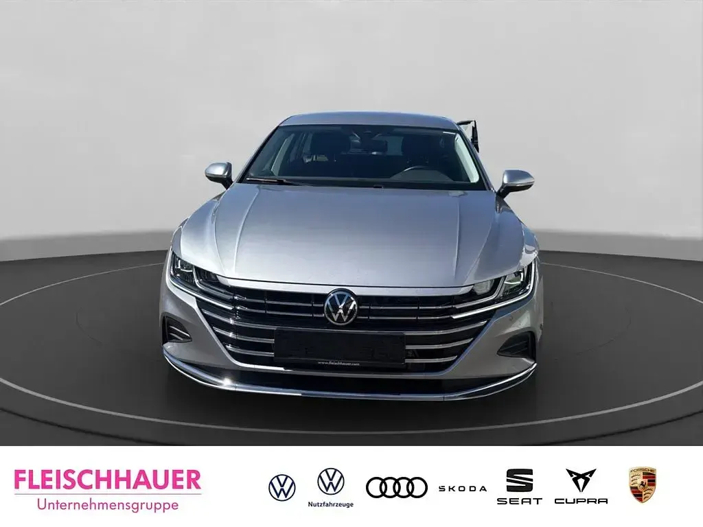 Gebraucht VW Arteon Elegance 218 PS (160 kW) 2023 Silber Kombi