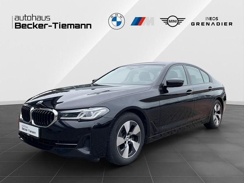 Schwarz ii Gebraucht 2021 BMW 520 Efficient Dynamics Limousine | 29.511 € (Etwas zu teuer) - Bild 1/4