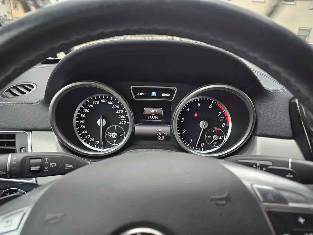 Gebraucht Mercedes ML500 AMG 408 PS (300 kW) 2013 Schwarz SUV