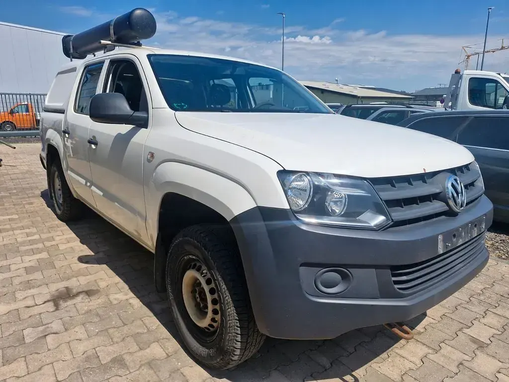 Gebraucht VW Amarok 140 PS (102 kW) 2015 Weiß Pickup