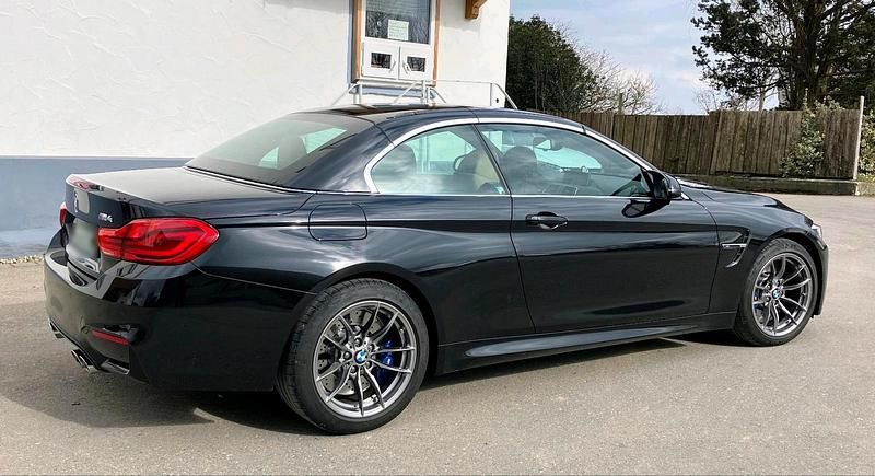 Gebraucht BMW M4 Cabriolet 431 PS (317 kW) 2018 Schwarz Cabrio