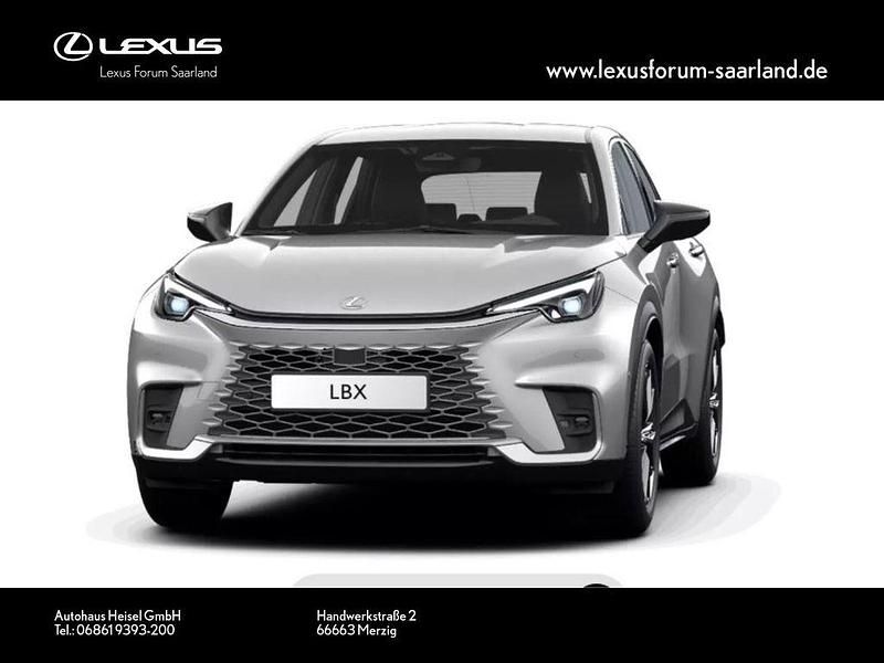 Silber Neu 2025 Lexus LBX SUV | 42.440 € - Bild 1/3
