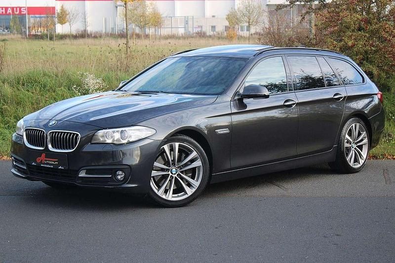 Grau Gebraucht 2016 BMW 530 Shadowline Kombi | 17.990 € (Guter Preis) - Bild 1/4