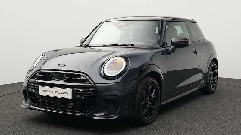 Grau Gebraucht 2024 Mini John Cooper Works Kleinwagen | 30.158 € (Superpreis) - Bild 1/4