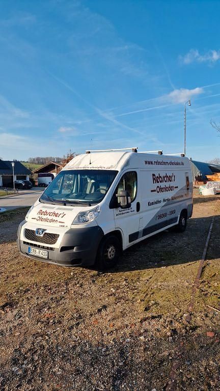 Gebraucht Peugeot Boxer 177 PS (130 kW) 2012 Weiß Van