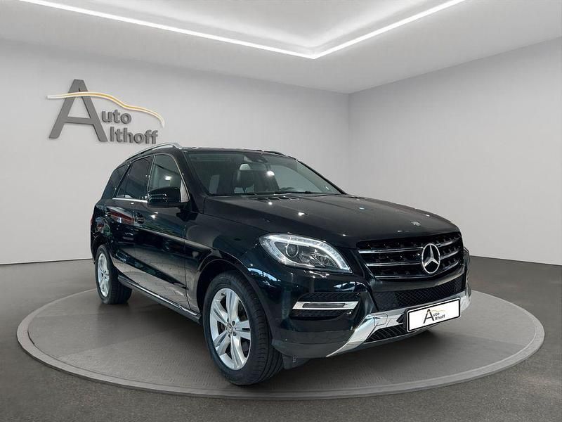 Schwarz Gebraucht 2014 Mercedes ML350 SUV | 24.799 € (Guter Preis) - Bild 1/4