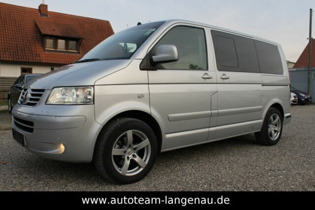 Silber metallic Gebraucht 2005 VW T5 Van | 9.990 € - Bild 1/4