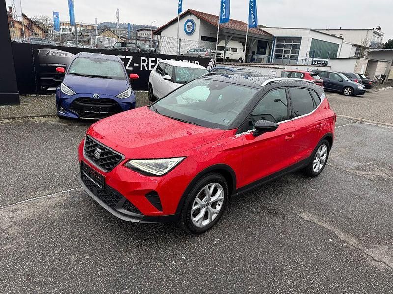 Rojo emocion Gebraucht 2022 Seat Arona FR SUV | 18.490 € (Fairer Preis) - Bild 1/4