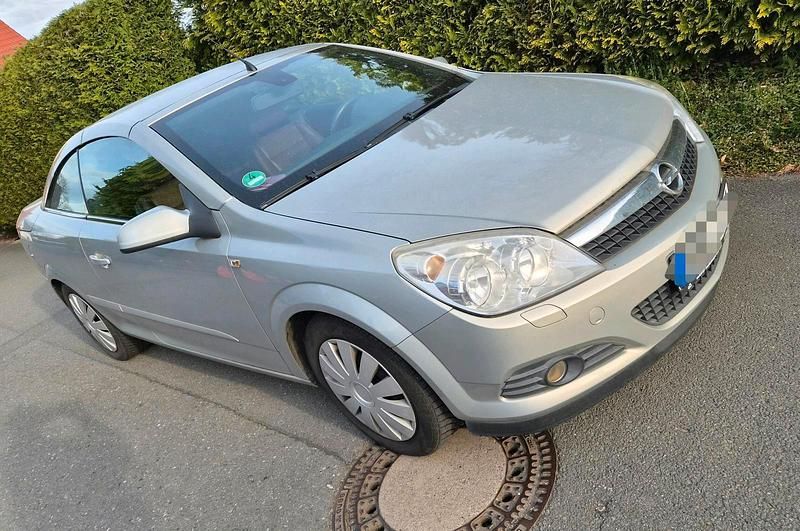 Gebraucht Opel Astra Cabriolet 140 PS (102 kW) 2008 Andere farben Cabrio