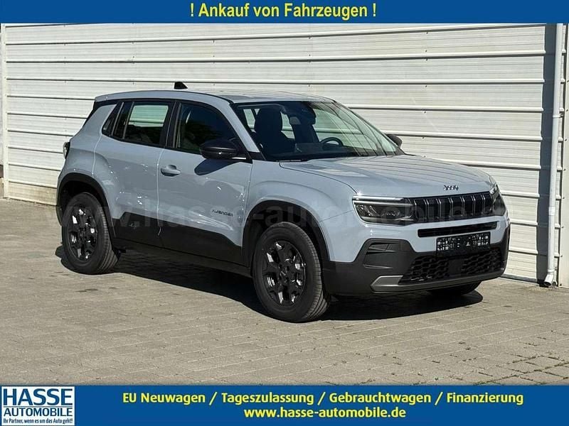 Storm grey Neu 2025 Jeep Avenger Longitude SUV | 26.490 € (Guter Preis) - Bild 1/4