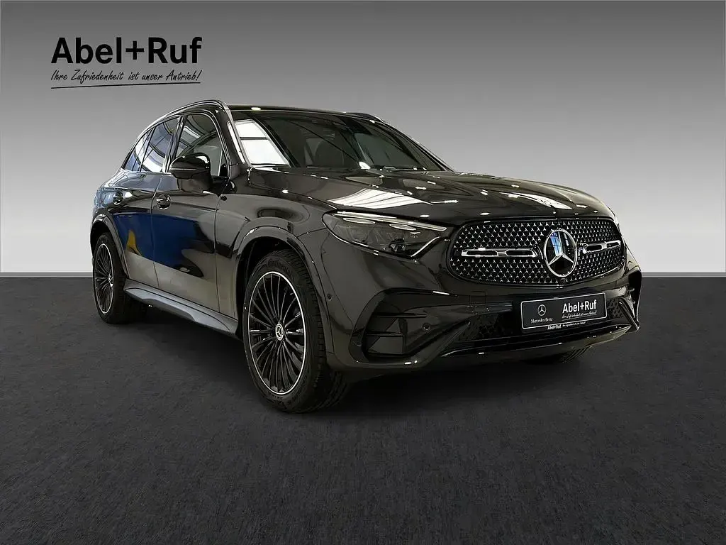 Gebraucht Mercedes GLC450 AMG 367 PS (269 kW) 2026 Grau SUV