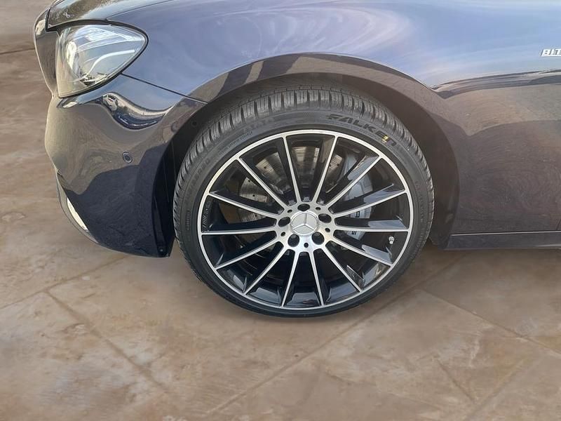 Gebraucht Mercedes E43 AMG AMG 401 PS (294 kW) 2017 Cavansitblau Limousine