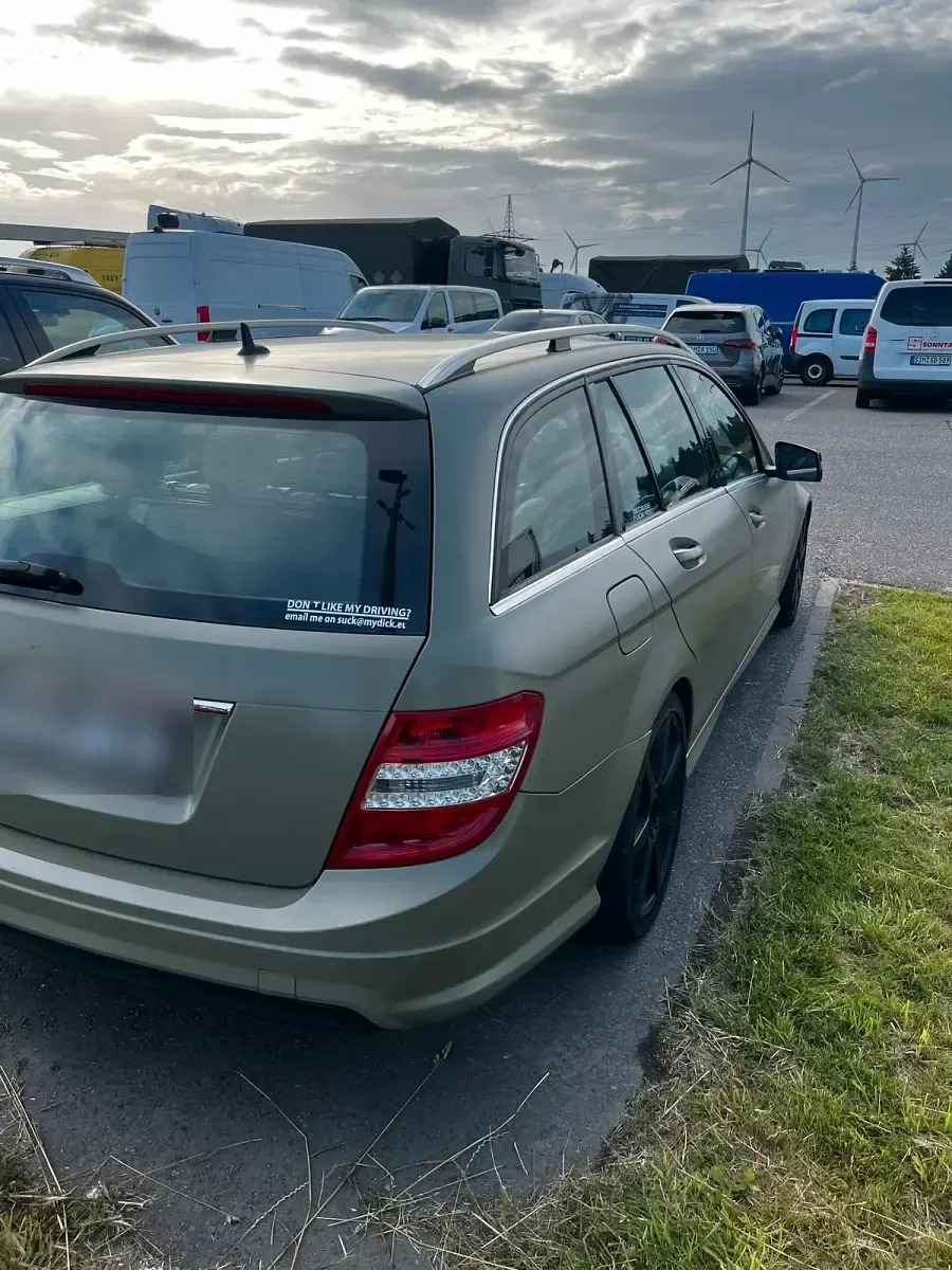 Gebraucht Mercedes C250 204 PS (150 kW) 2010 Schwarz Kombi