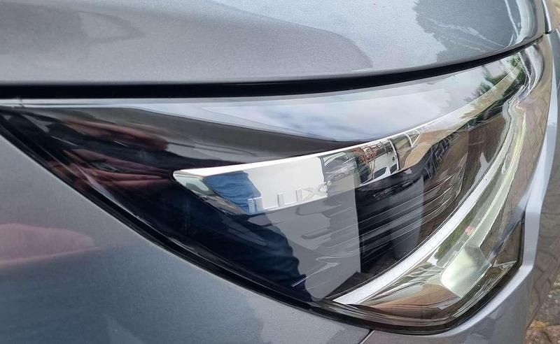 Gebraucht Opel Corsa Ultimate 131 PS (96 kW) 2022 Kontrast grau/quarz silber (metallic) Kleinwagen