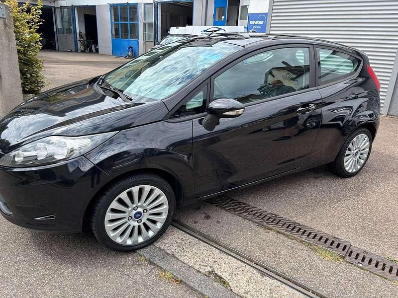 Gebraucht Ford Fiesta Trend 82 PS (60 kW) 2009 Schwarz Kleinwagen