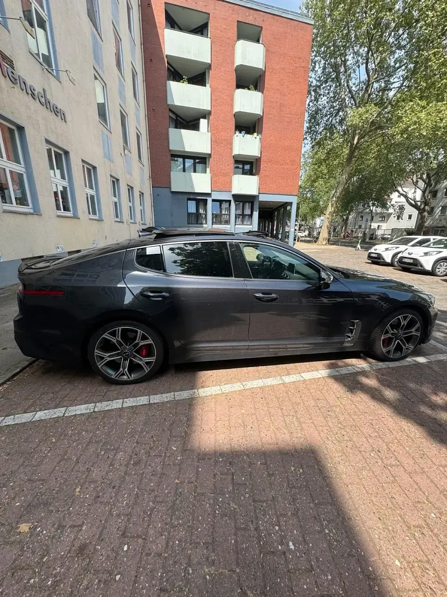 Brugt Kia Stinger GT 366 HK (269 kW) 2018 Grå Hatchback