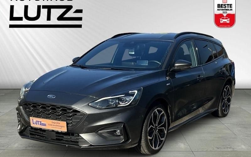 Grau Gebraucht 2021 Ford Focus ST-Line X Kombi | 17.955 € (Fairer Preis) - Bild 1/4