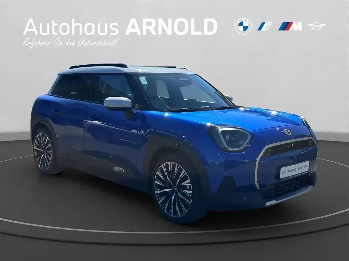 Usado Mini Aceman 160 kW (218 HP) 2025 Azul SUV