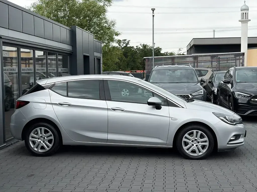 Occasion Opel Astra Dynamic 150 ch (110 kW) 2016 Argent Berline