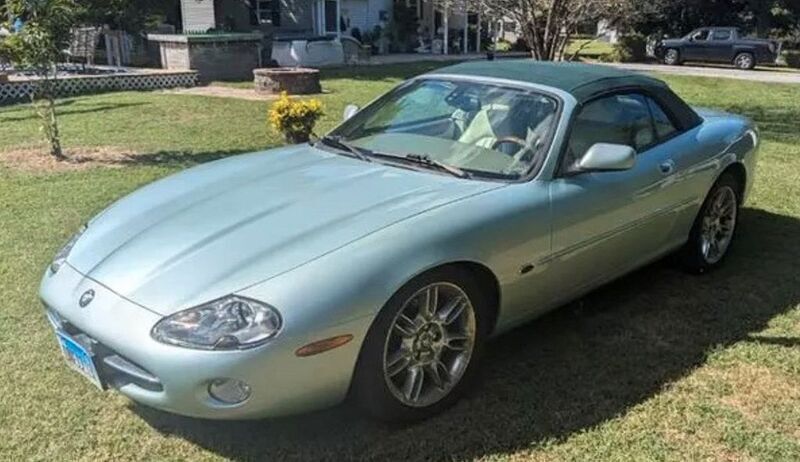 Grün Gebraucht 2002 Jaguar XK8 Cabrio | 15.700 € (Fairer Preis) - Bild 1/3